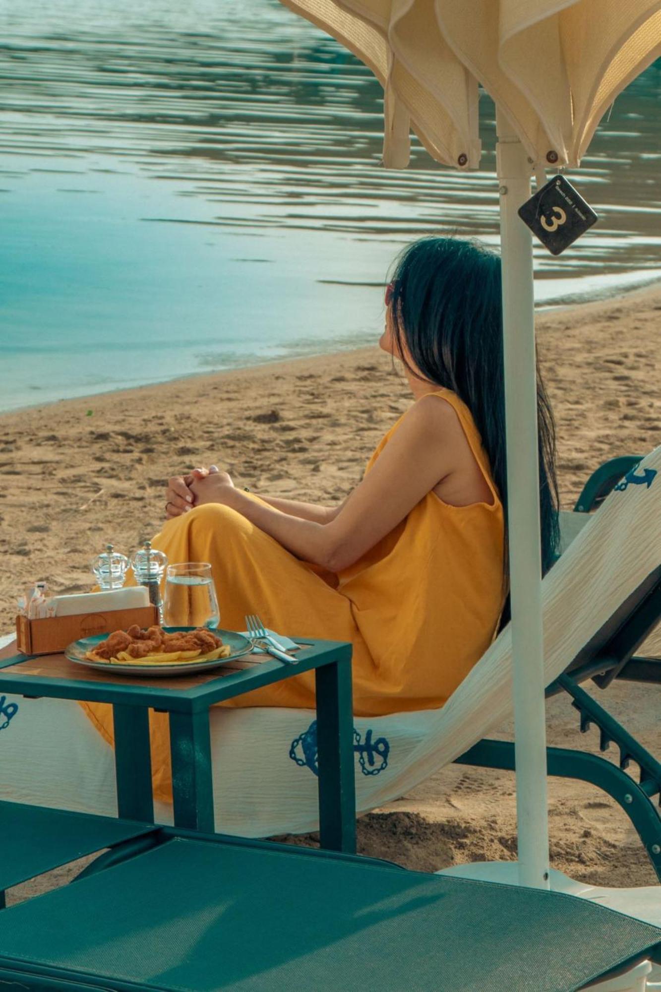 Beach 222 厄吕代尼兹 外观 照片